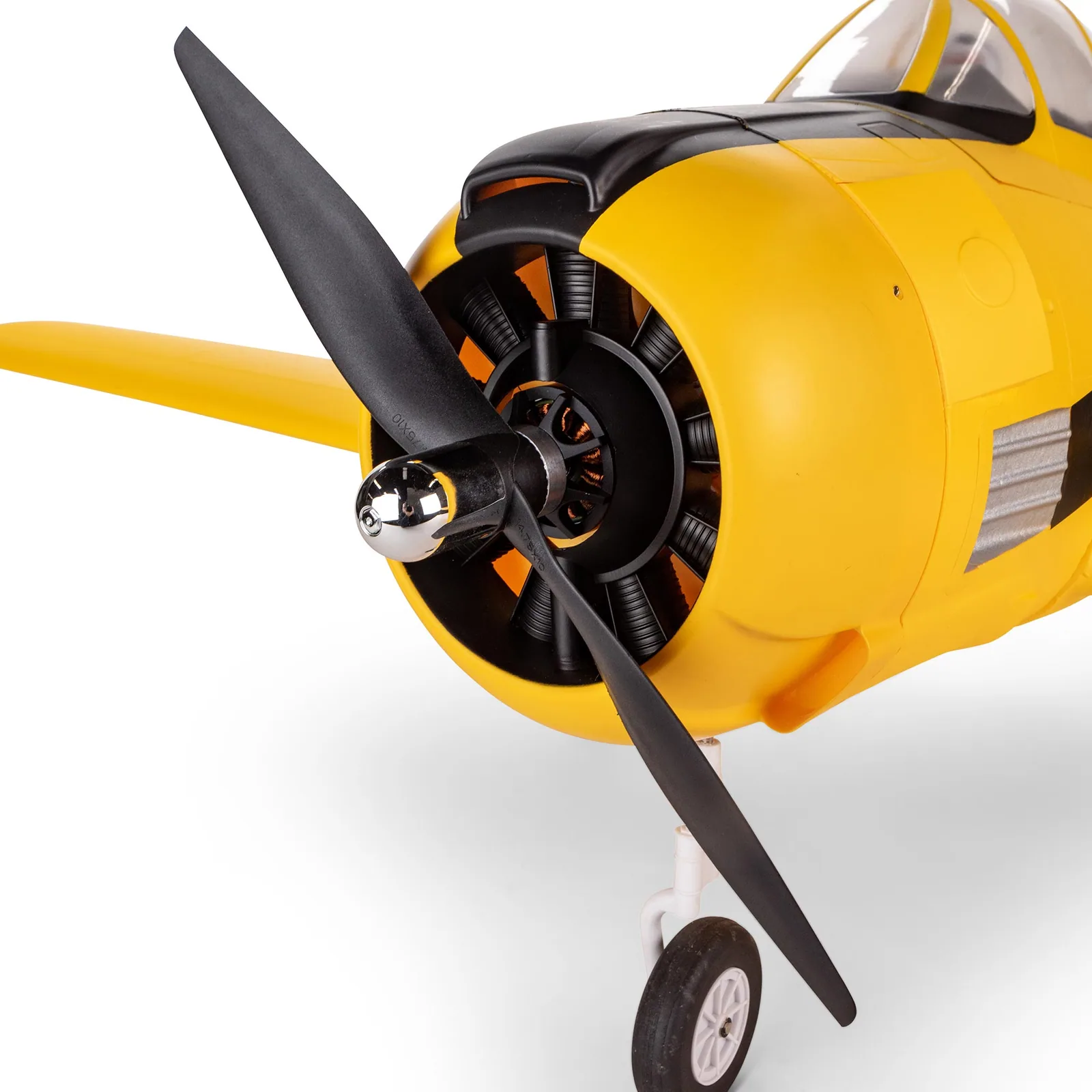 מנוע ומדחף — Carbon-Z T-28 Trojan 2.0m PNP