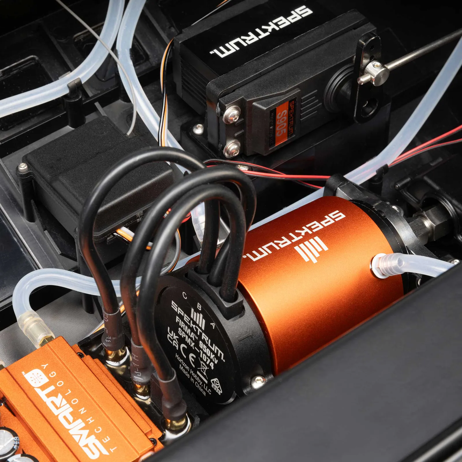 מנוע ימי — Super Sonicwake 48" 8S Self-Righting Brushless Deep-V RTR