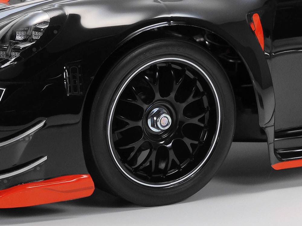 גלגלים וצמיגים — 1/10 Porsche 911 GT3 R TT-02 4x4 Touring Car Kit