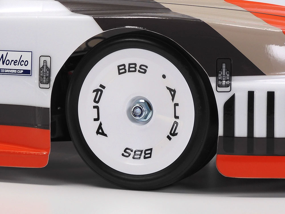 גלגלים וצמיגים — 1/10 Audi 90 Quattro TT-02 4x4 Touring Car Kit